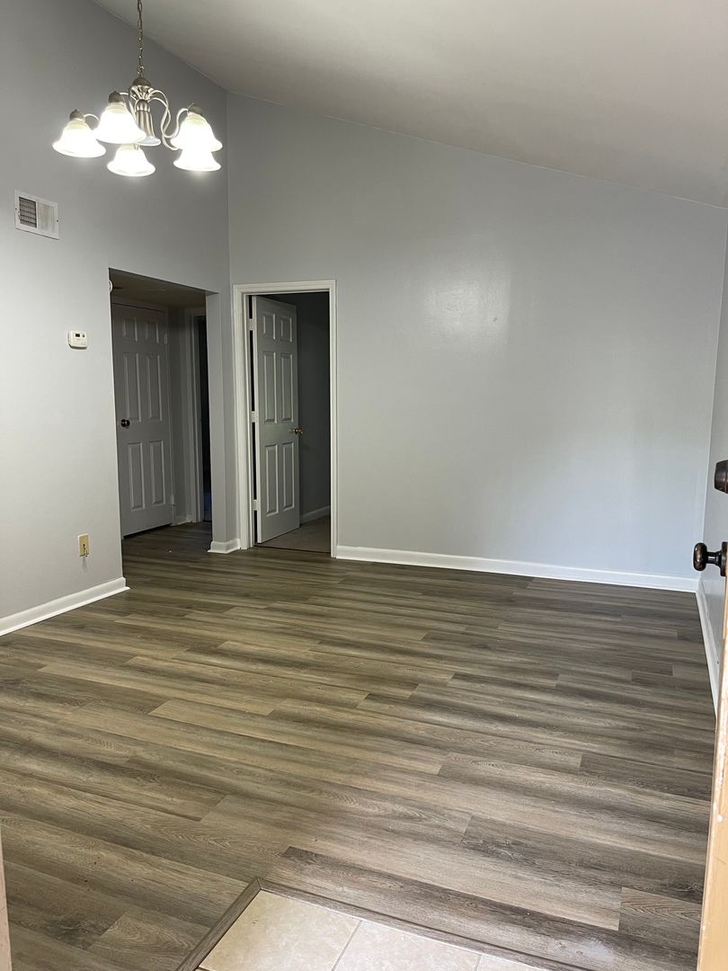 302B Stadium Village 4 of 12