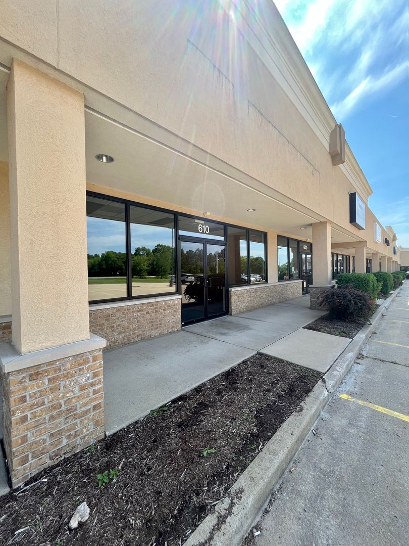 623 S Silver Springs Road, Suite 610, Cape Girardeau, MO 63703