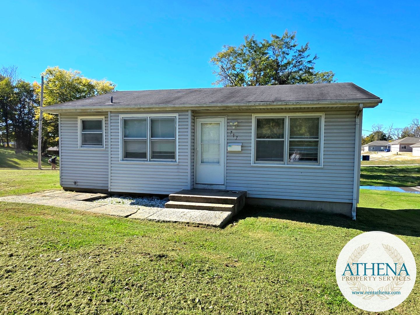 Cape Girardeau House: 717 S Benton St