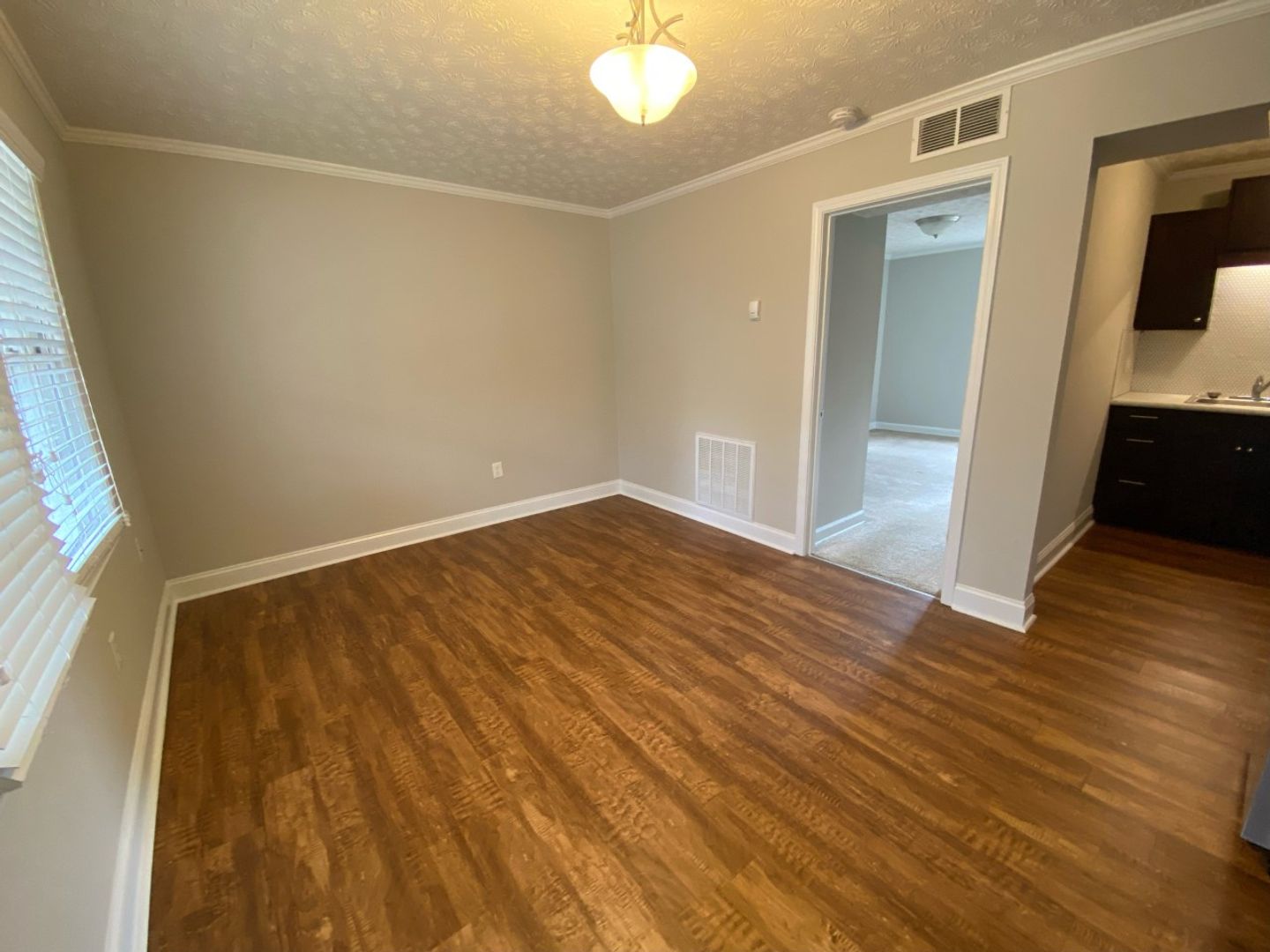 Athens Apartment: 639 Reese St