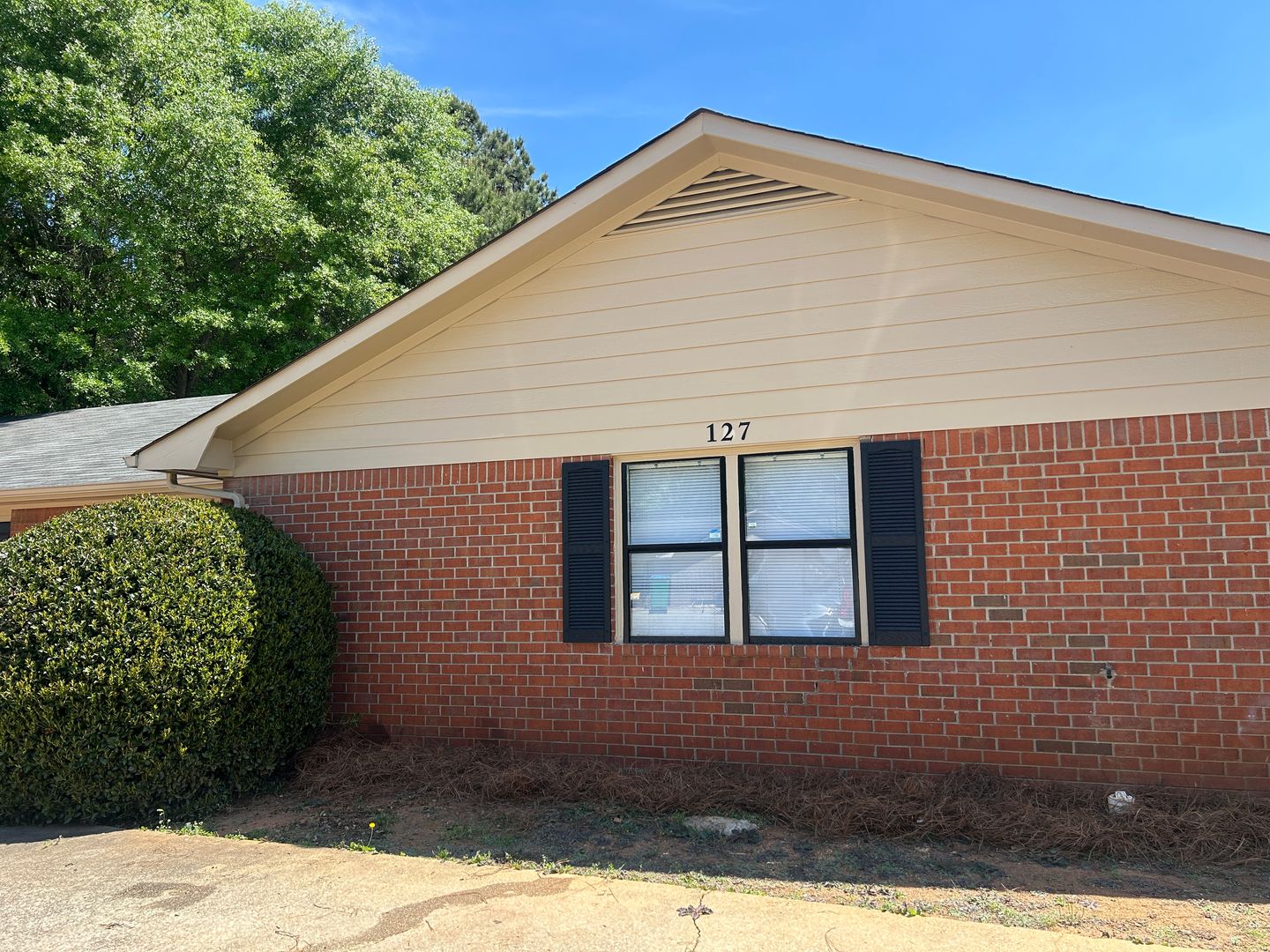Athens Apartment: 125 Deer Creek Dr