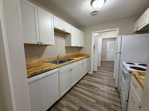 Adorable 2 bedroom 1.5 bath duplex in Athens, GA. – photo 1