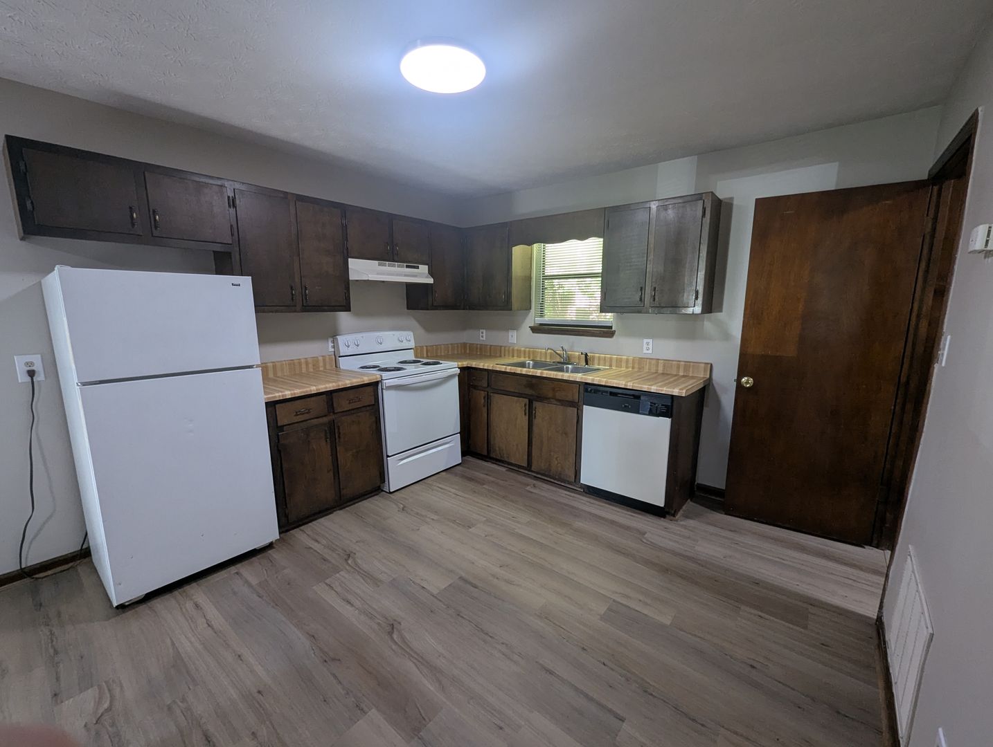 Athens Apartment: 315 Rustwood Dr
