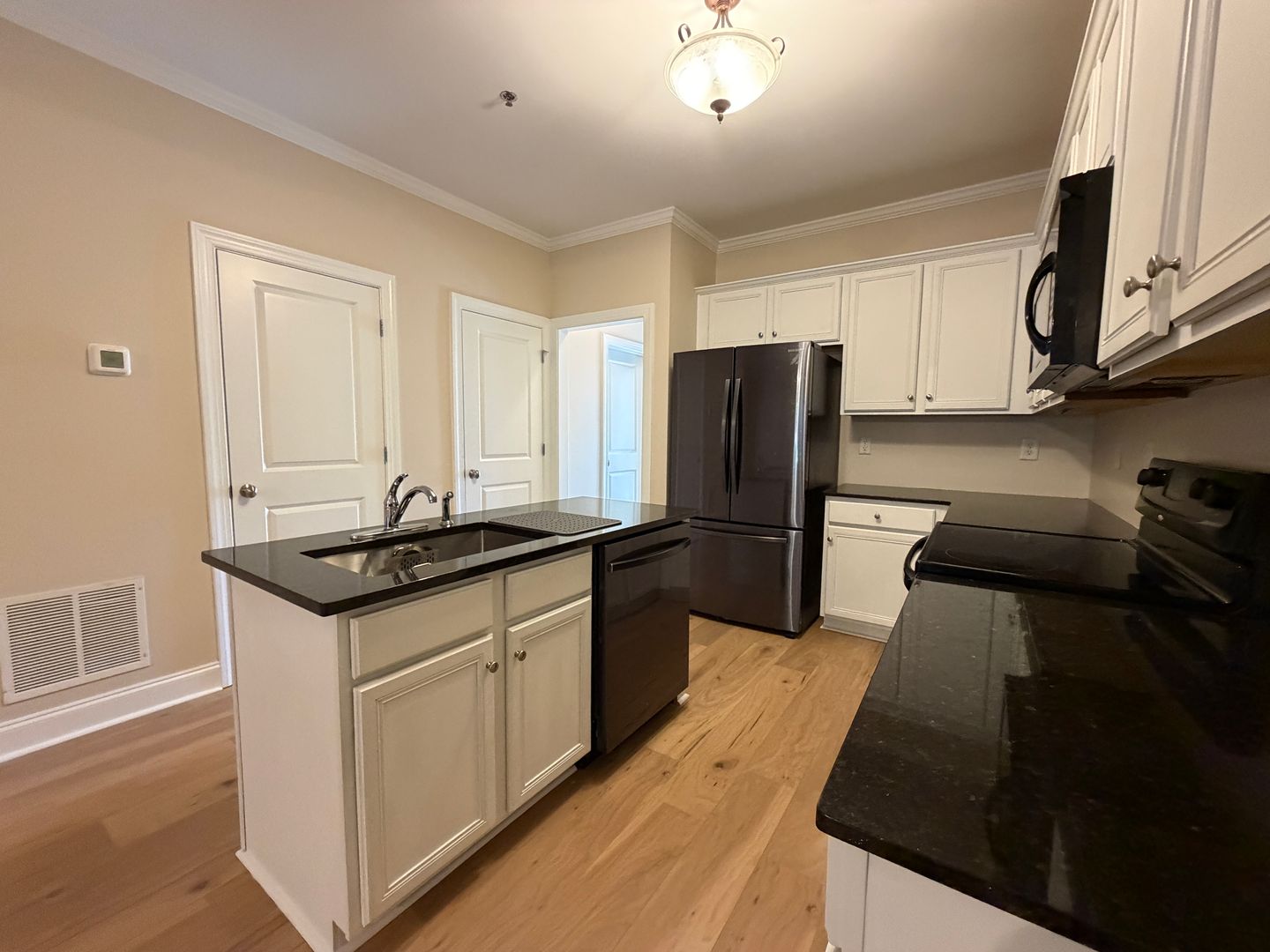 Athens House: 200 River Grove Parkway