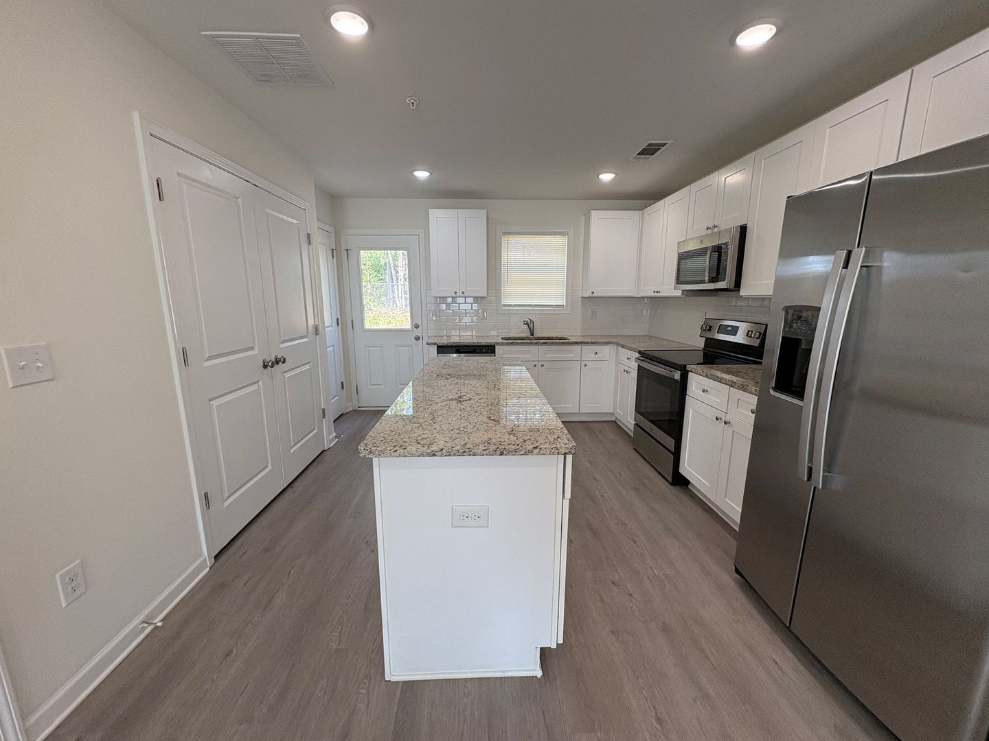 Statham Townhome: 1699 Atlanta Highway SE