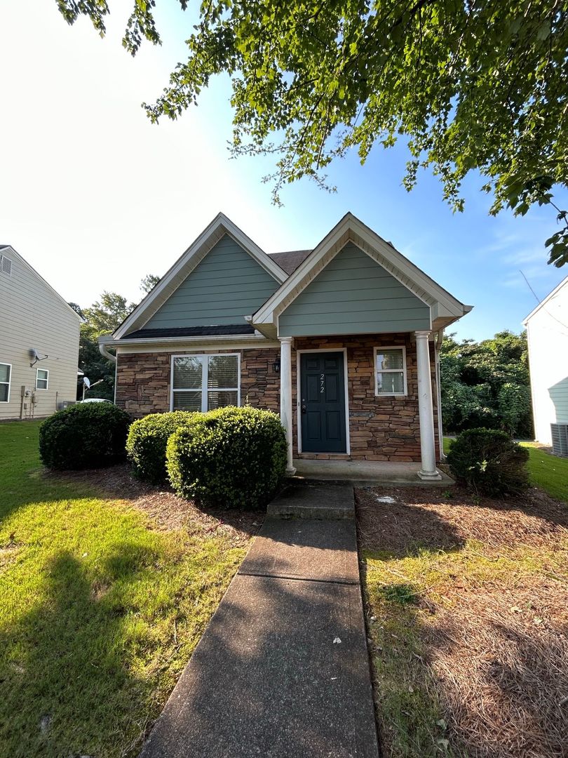 Athens House: 272 Katydid Drive