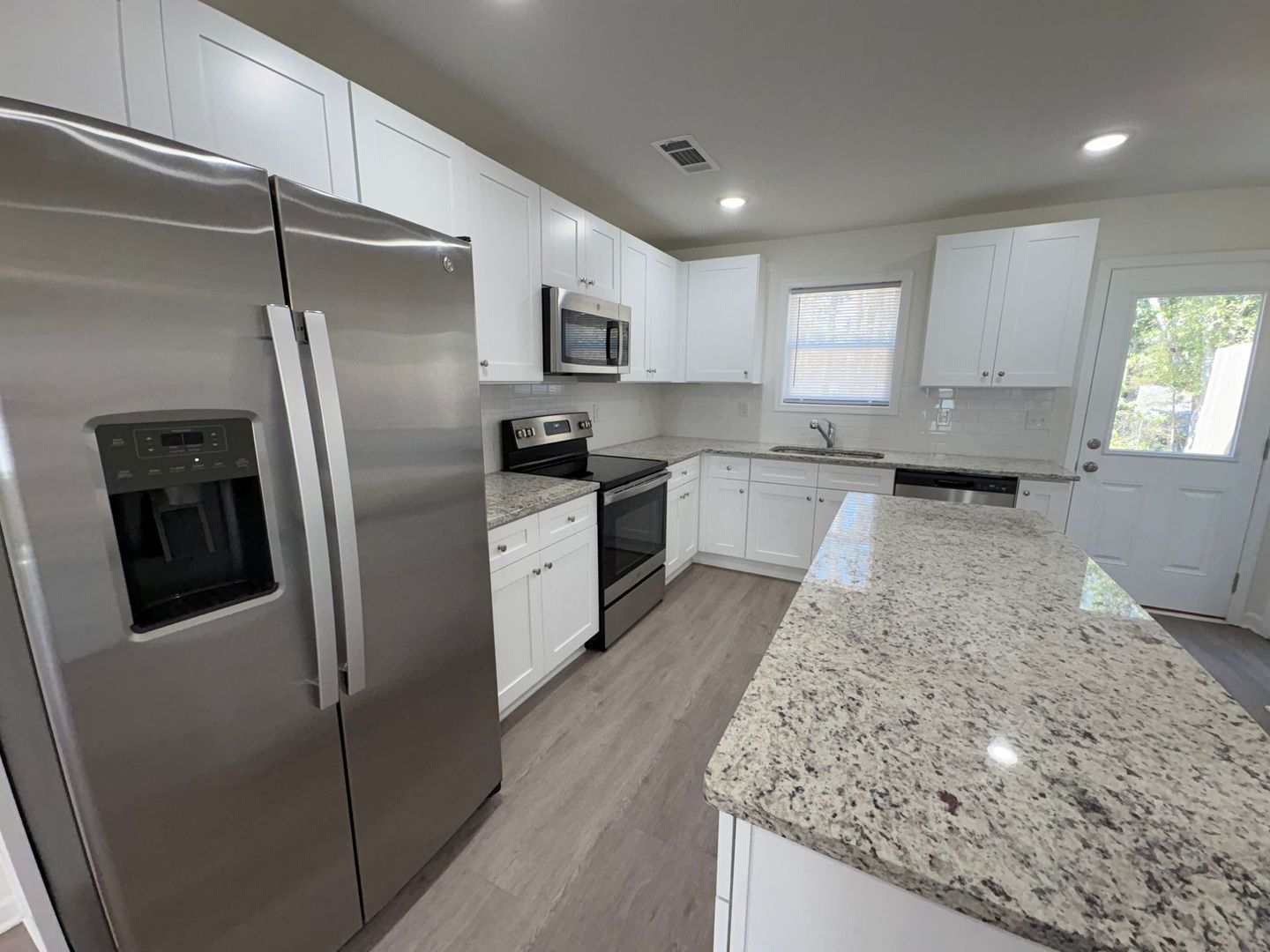 Statham Townhome: 1699 Atlanta Highway SE