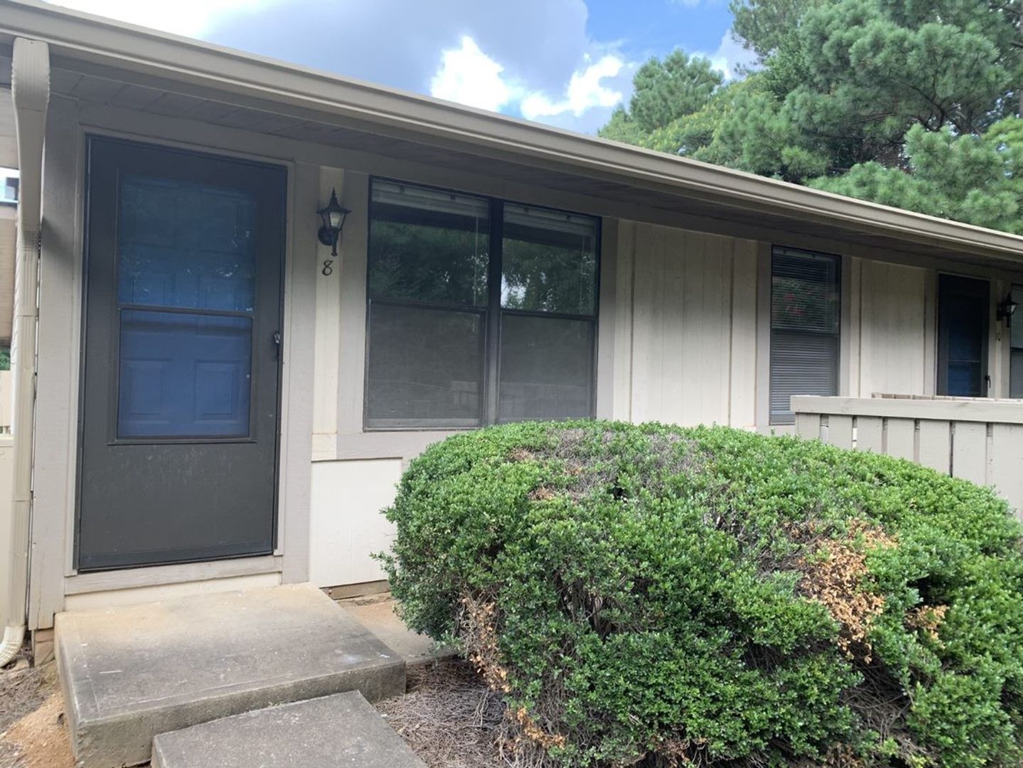 Athens Apartment: 1375 College Station Road