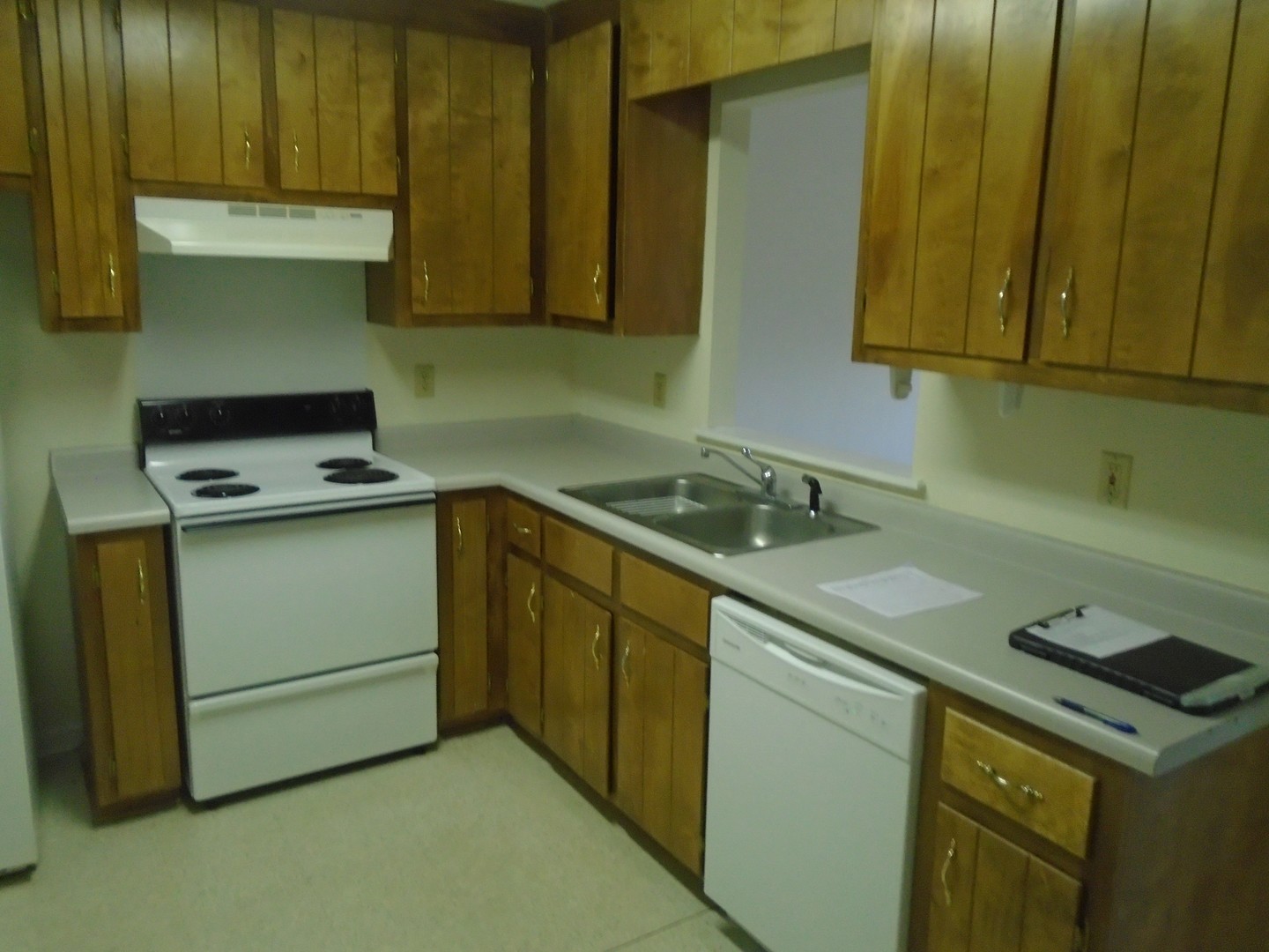 Athens House: 111 Hunters Run Road