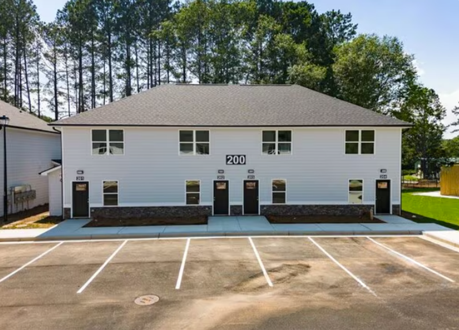 Statham Apartment: 1699 Atlanta Highway SE