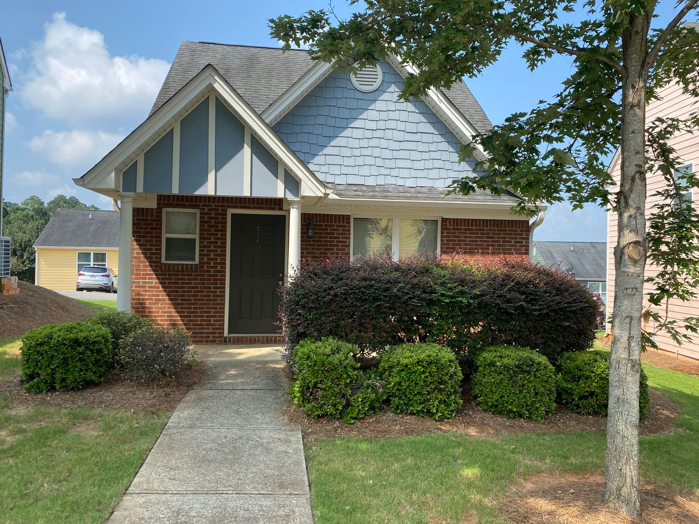 Athens House: 218 Katydid Drive