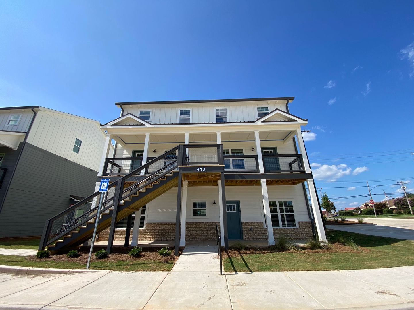 Winston-Salem Apartment: 450 Polo Road