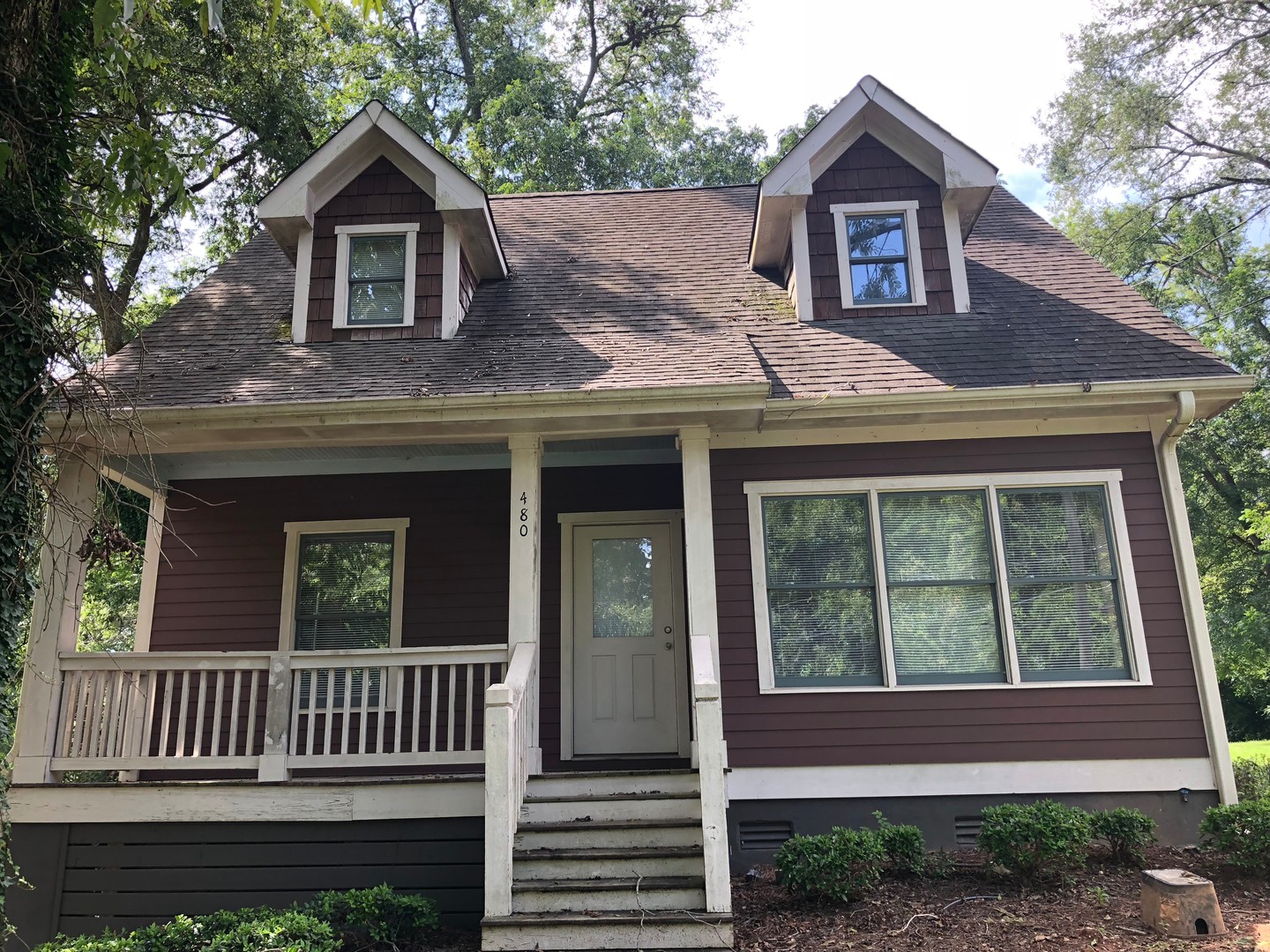 Athens House: 480 Athens Avenue