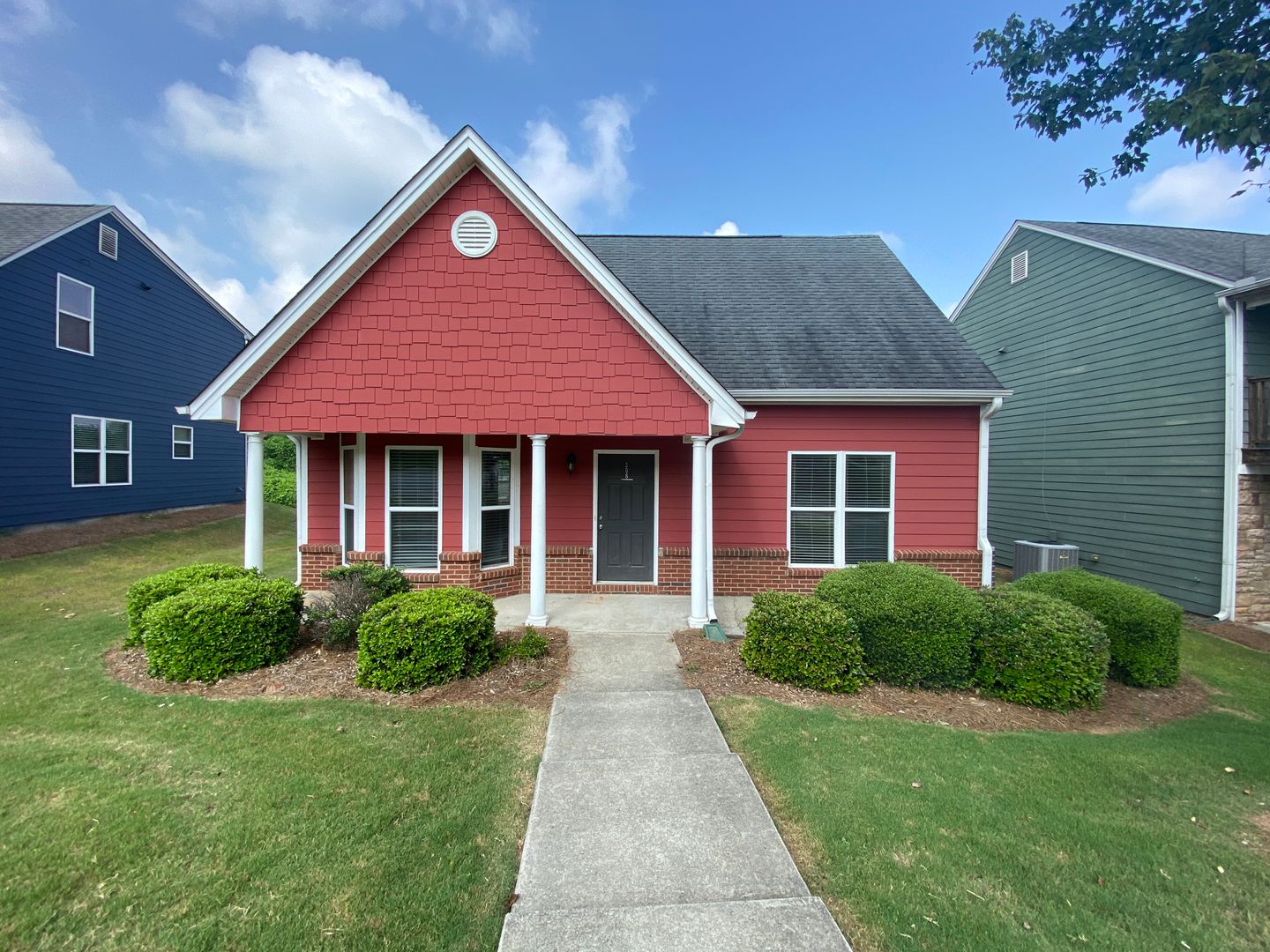 Athens House: 206 Fern Ridge Court