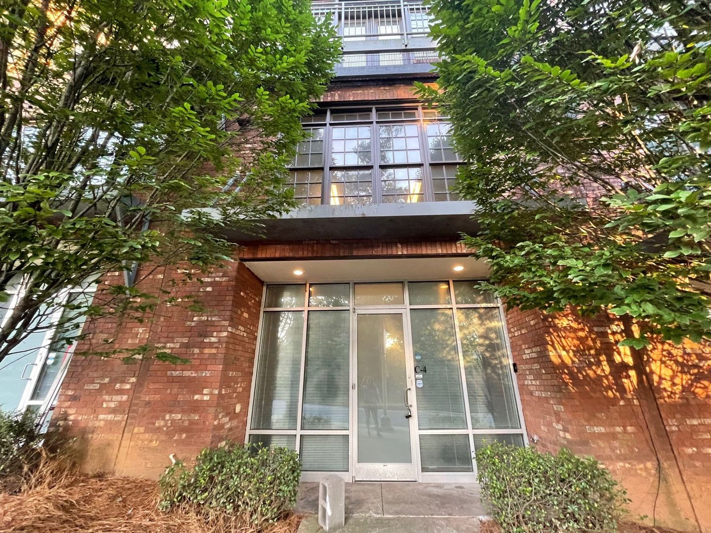 Athens Apartment: 945 College Avenue