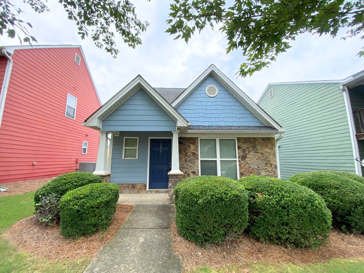 Athens House: 106 Katydid Drive