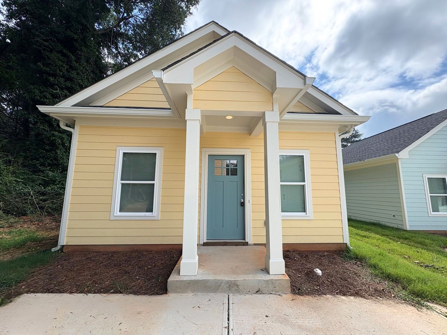 Athens House: 175 Barnett Shoals Drive