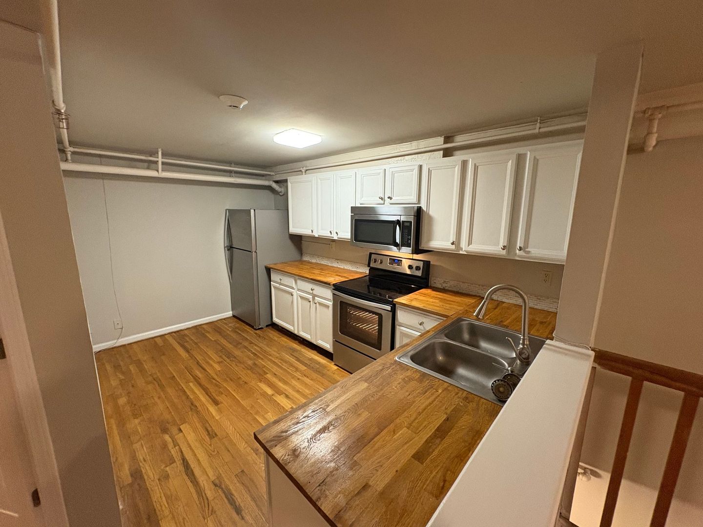 Athens Apartment: 400 E Clayton Street
