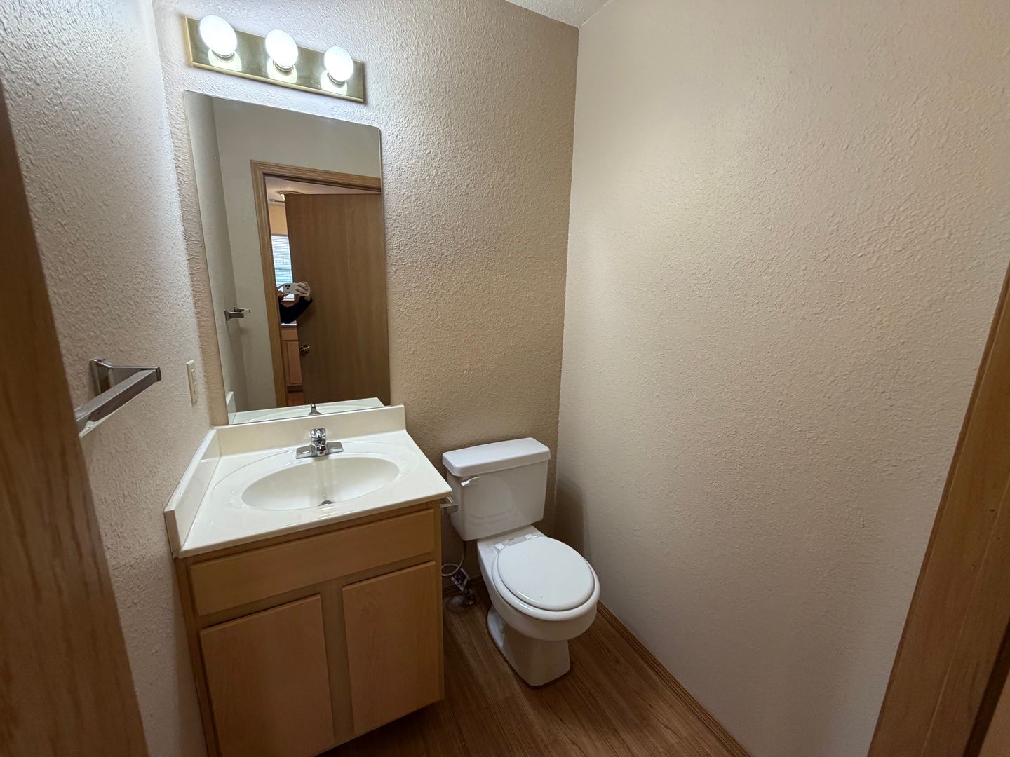 1408 W Frosty, Unit 4, Ozark, MO 65721 - Photo 3