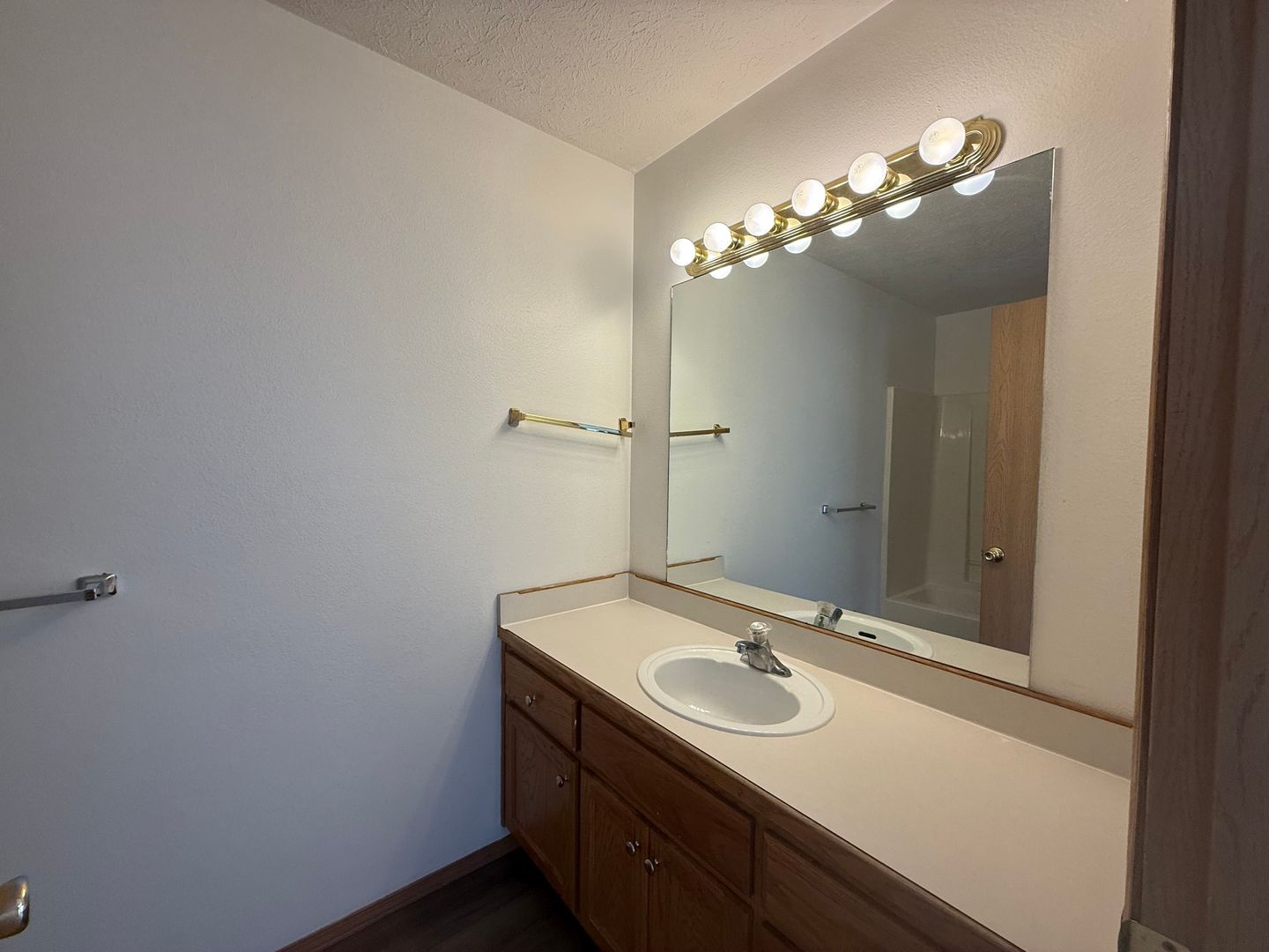 743 E Kings Carriage , Nixa, MO 65714 - Photo 8