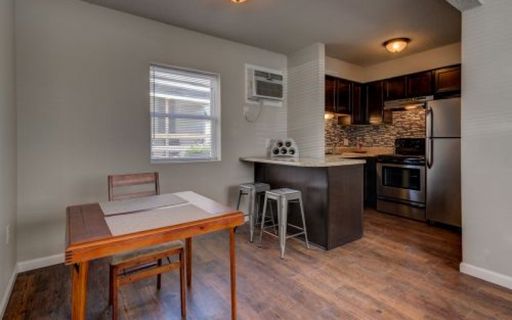 920 S Campbell - R7, Regal 7, Springfield, MO 65806