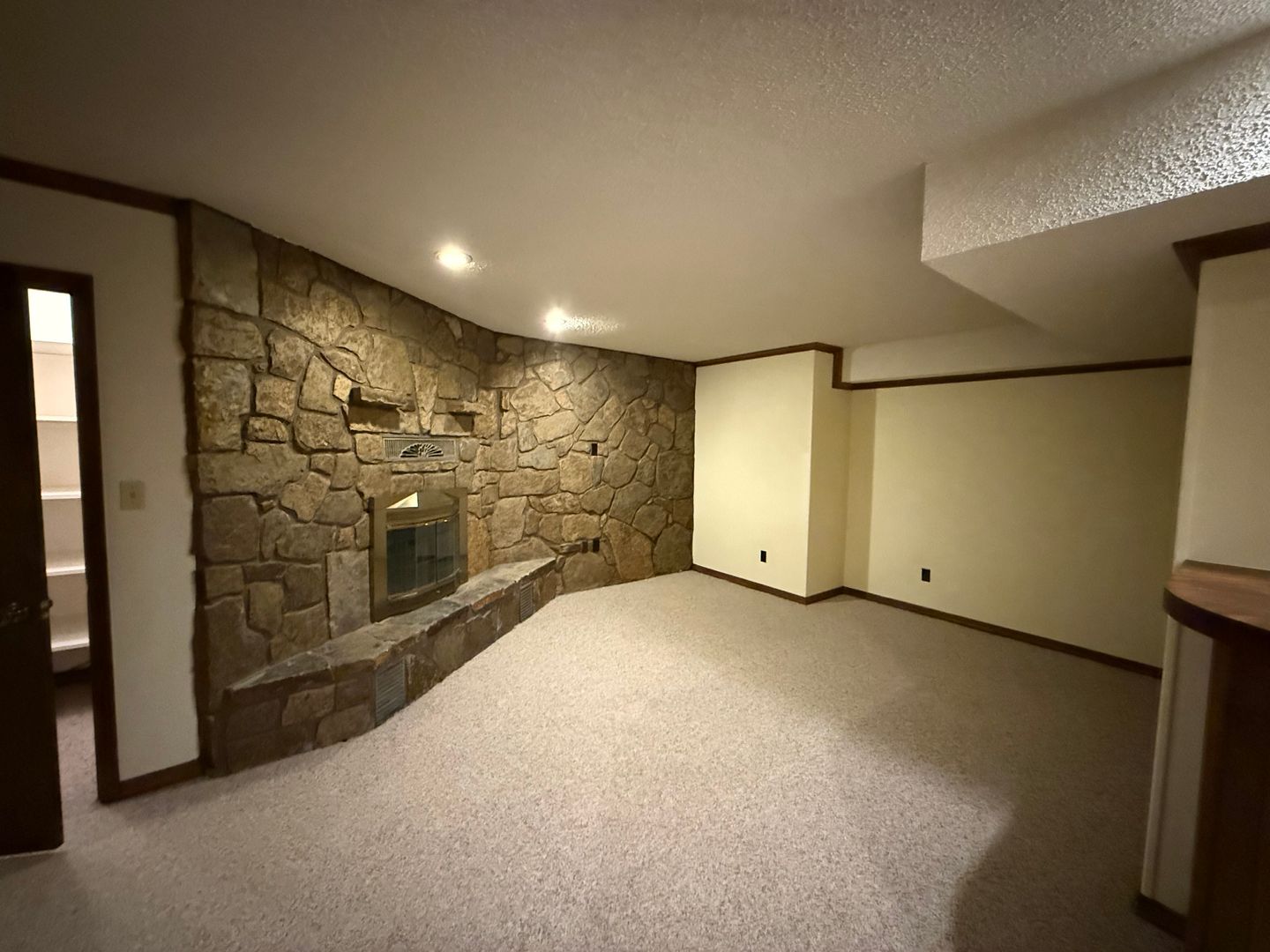 1701 E Lark St, Springfield, MO 65804 - Photo 11