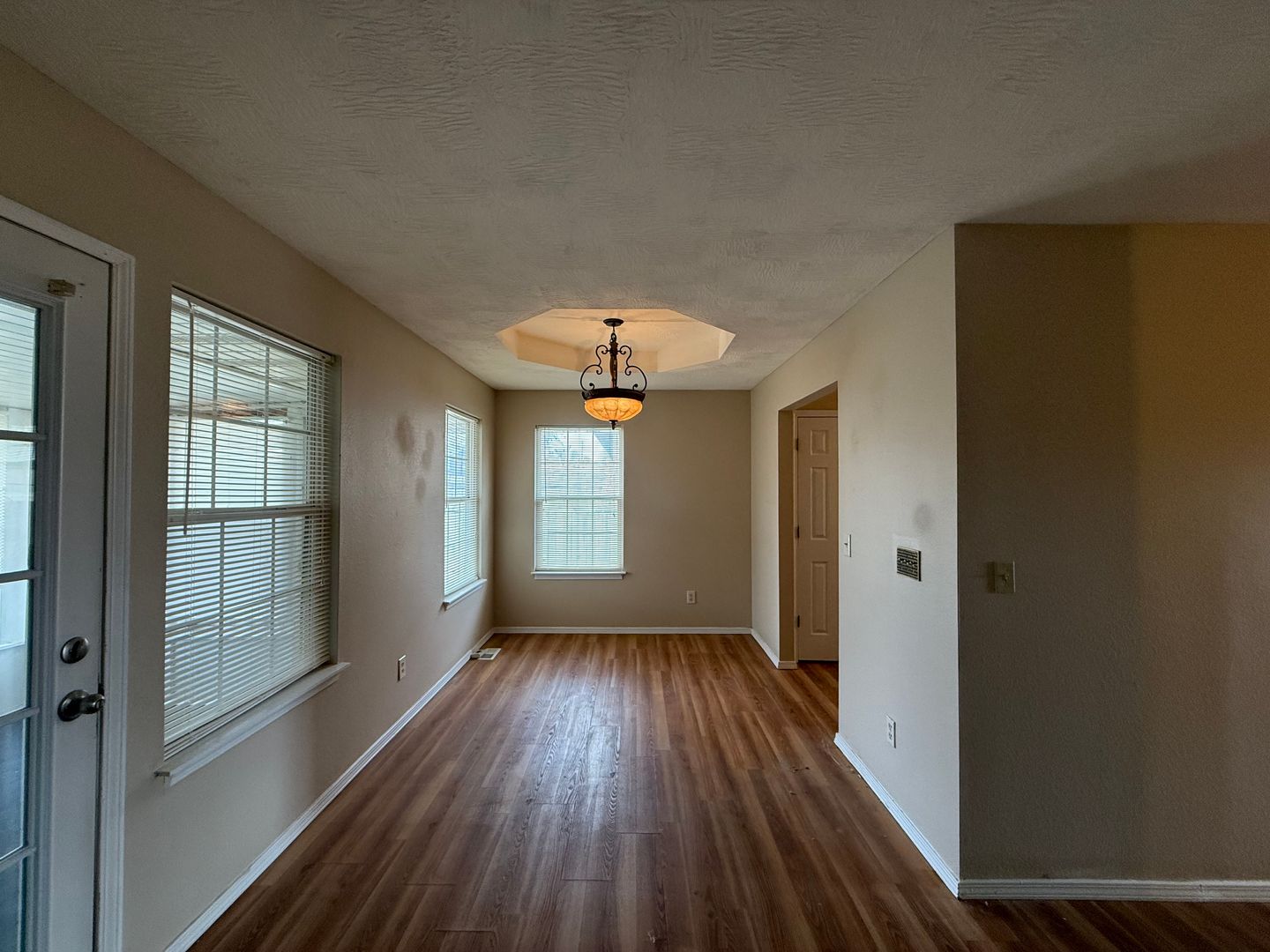 421 S Devonshire St, Nixa, MO 65714 - Photo 3