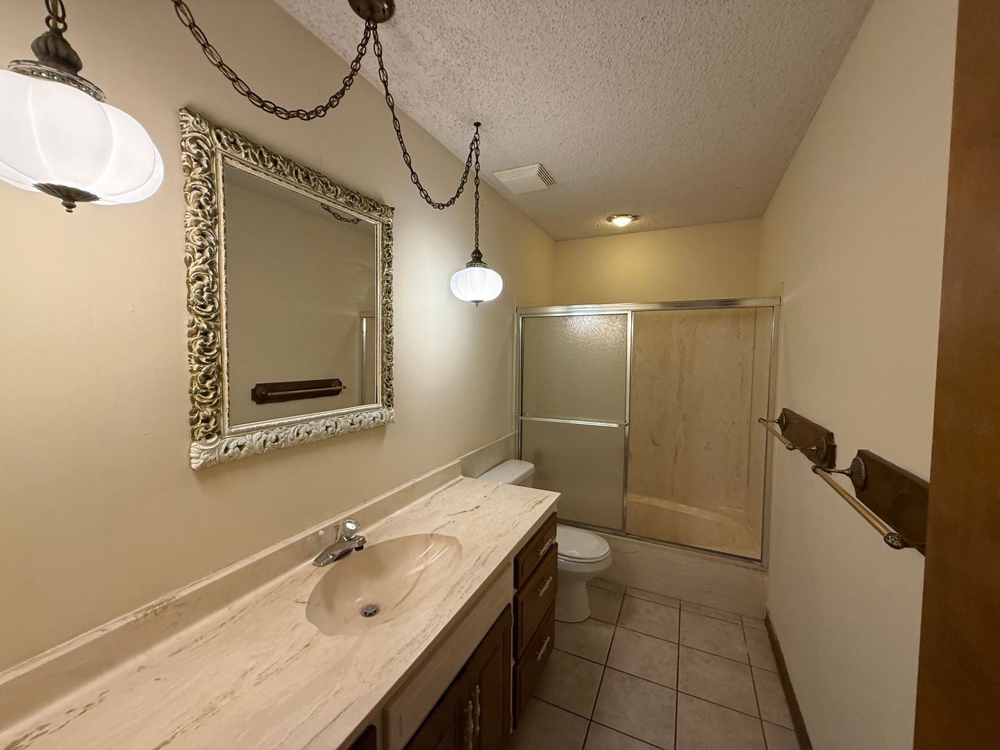 1701 E Lark St, Springfield, MO 65804 - Photo 7