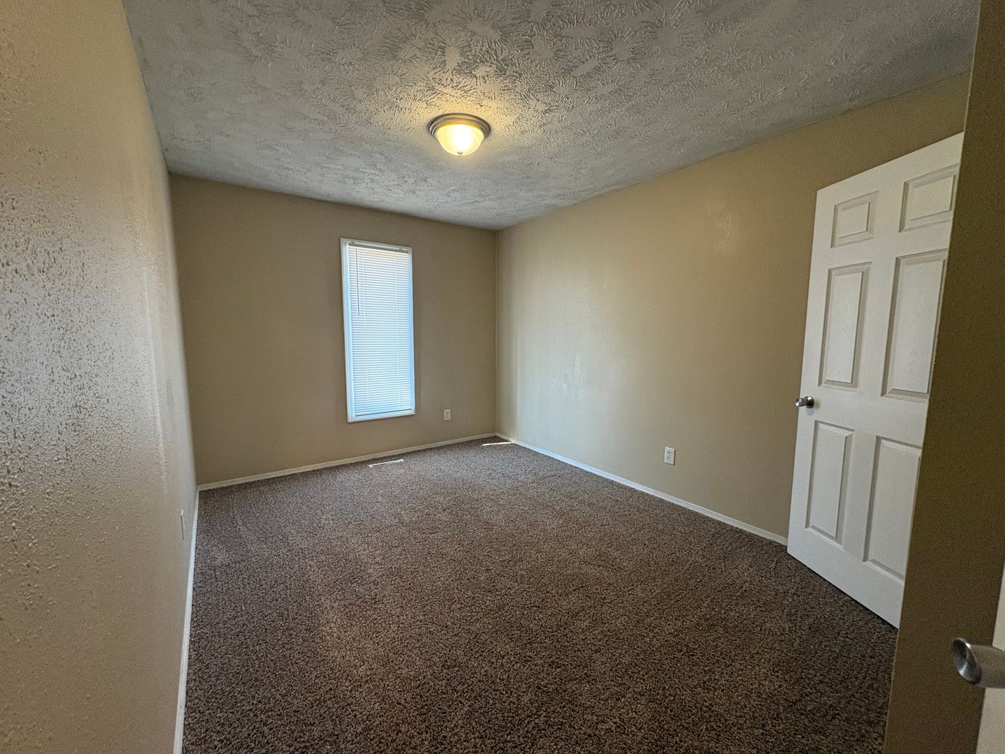 936 S Main, Springfield, MO 65806 - Photo 10