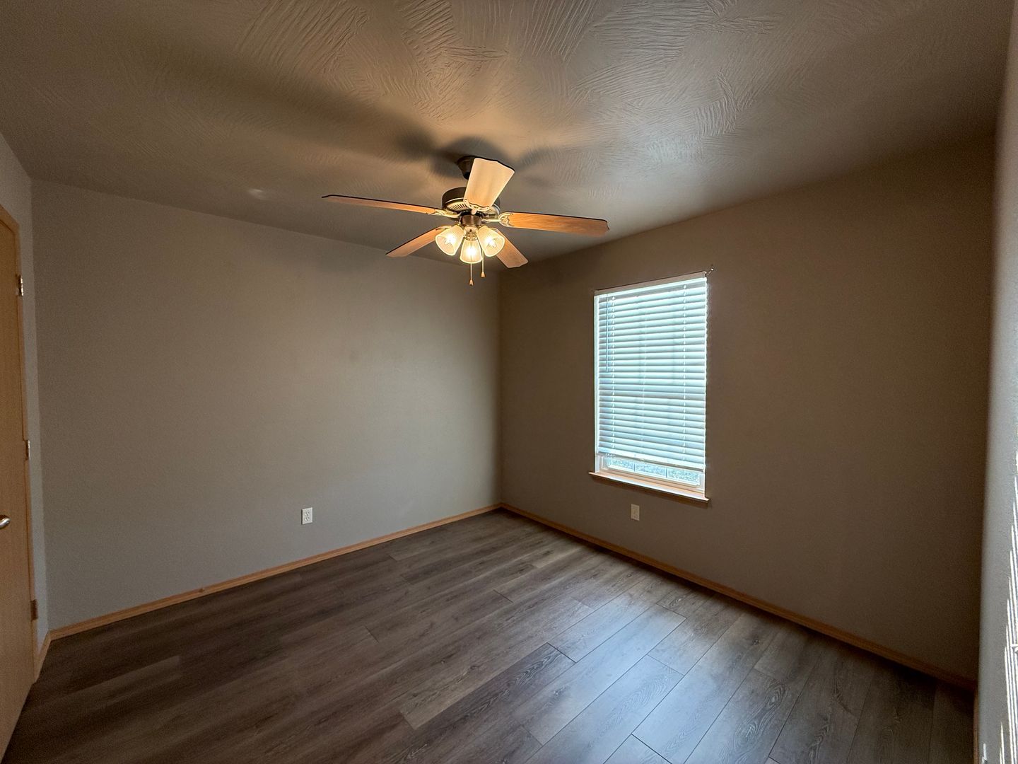 MOVE IN SPECIAL - Photo 6