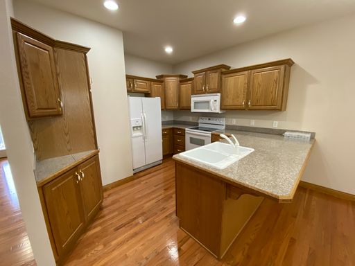 5601 N 17th – photo 1