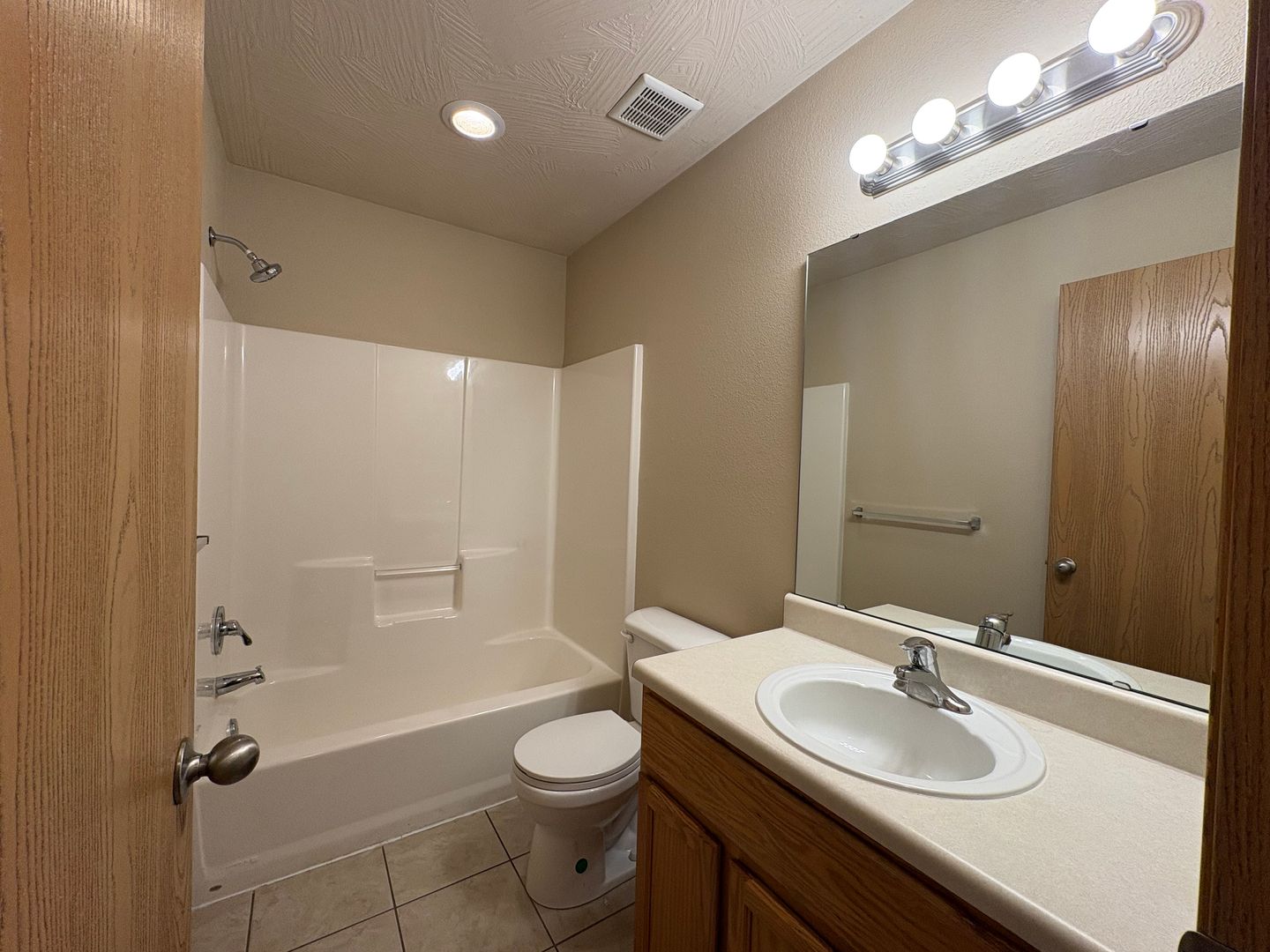 1910 S Farm Road 123, Springfield, MO 65807 - Photo 7