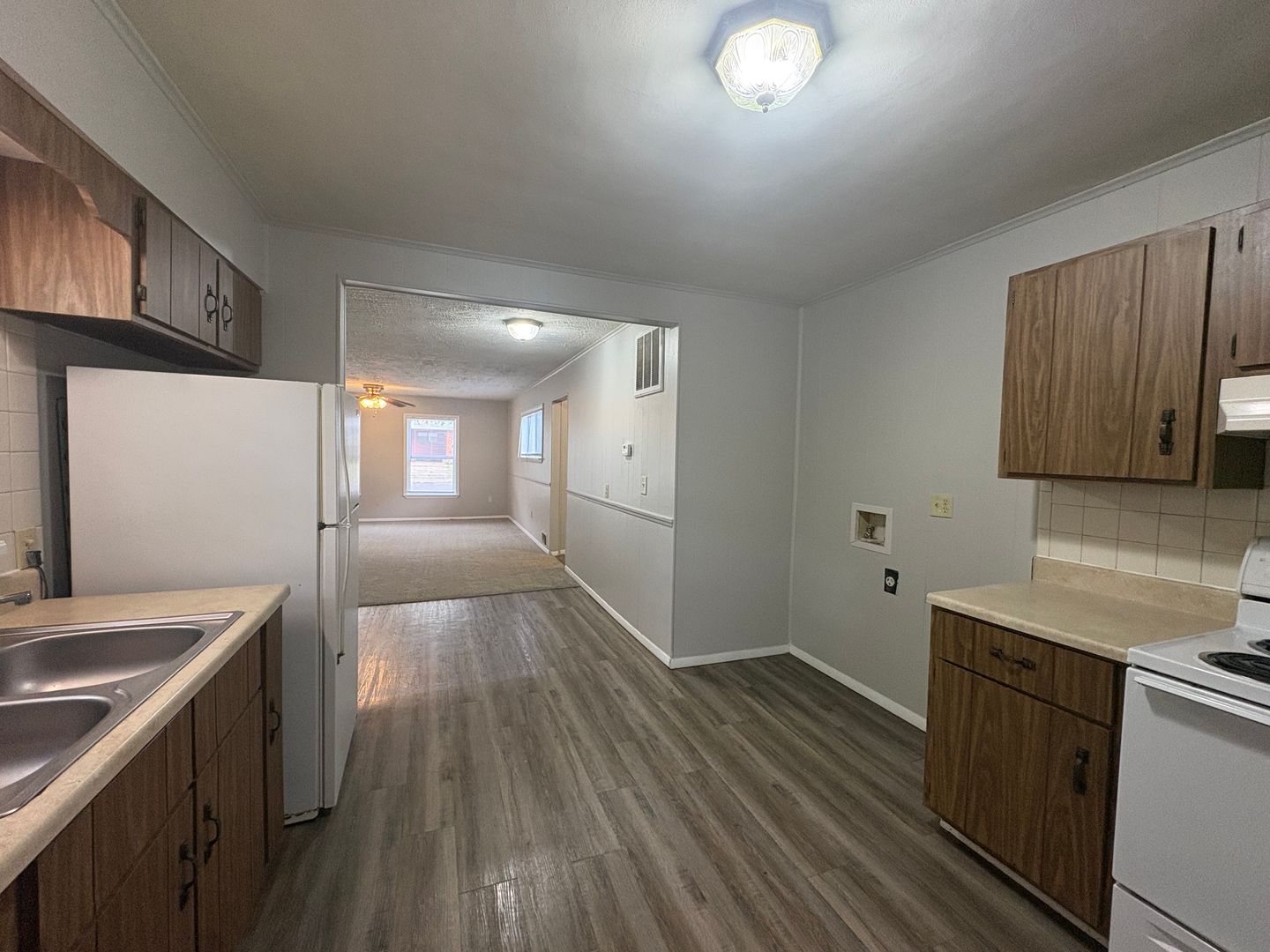 3340 E Portland , Unit A, Springfield, MO 65804 - Photo 5