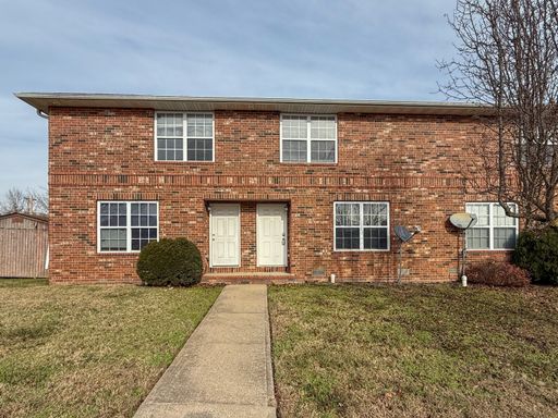 743 E Kings Carriage , Nixa, MO 65714