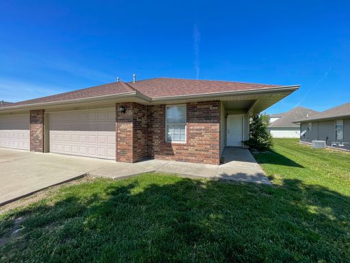 1237 N Northwood, Republic, MO 65738