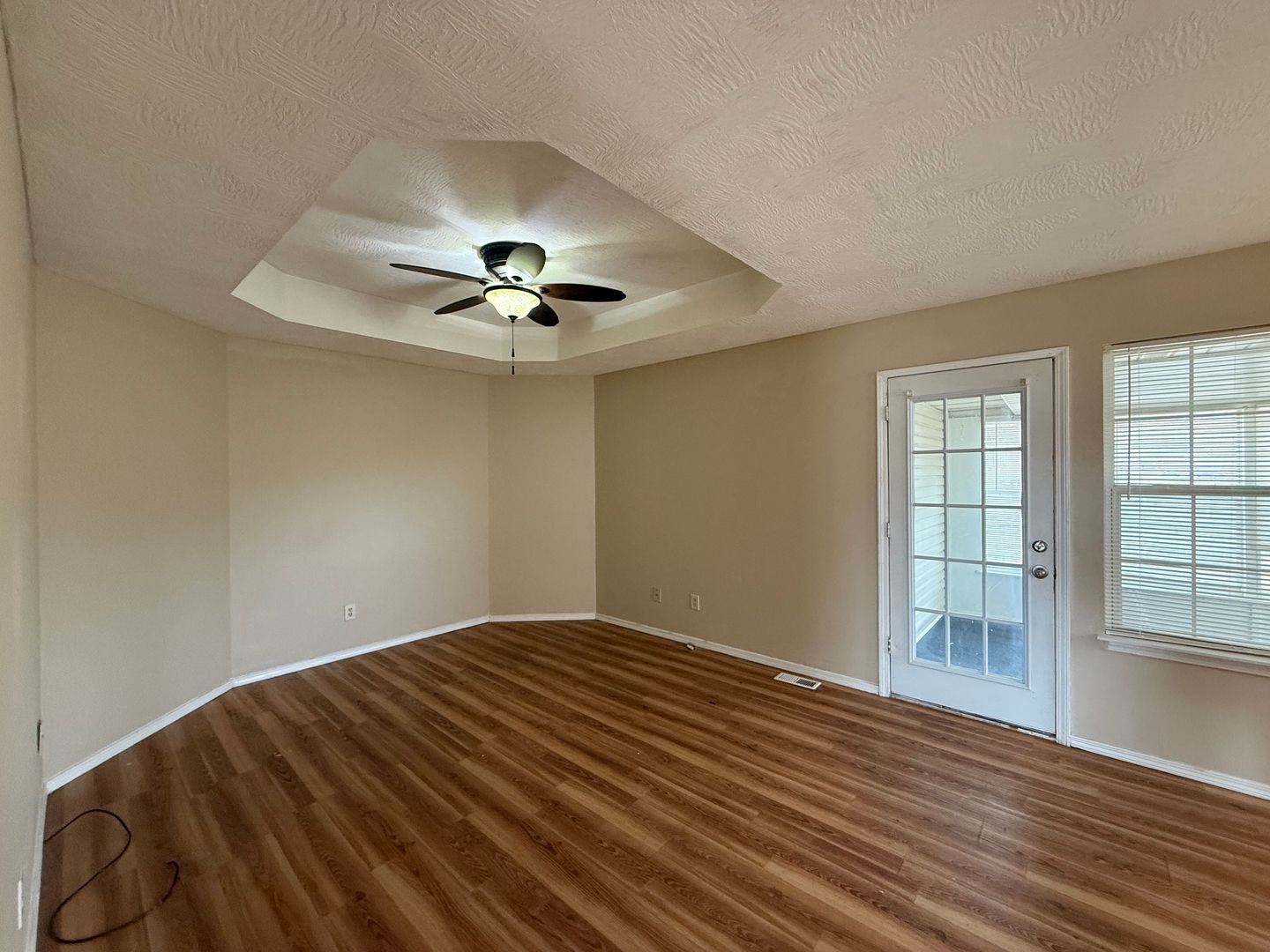 421 S Devonshire St, Nixa, MO 65714 - Photo 2