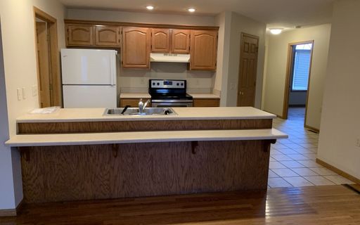 4265-A S Glenn, Springfield, MO 65810