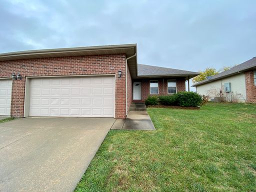 1115 N. 26th , Ozark, MO 65721