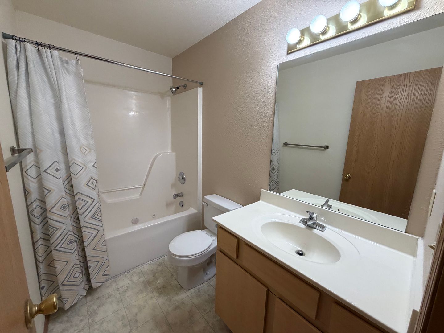 1408 W Frosty, Unit 4, Ozark, MO 65721 - Photo 7
