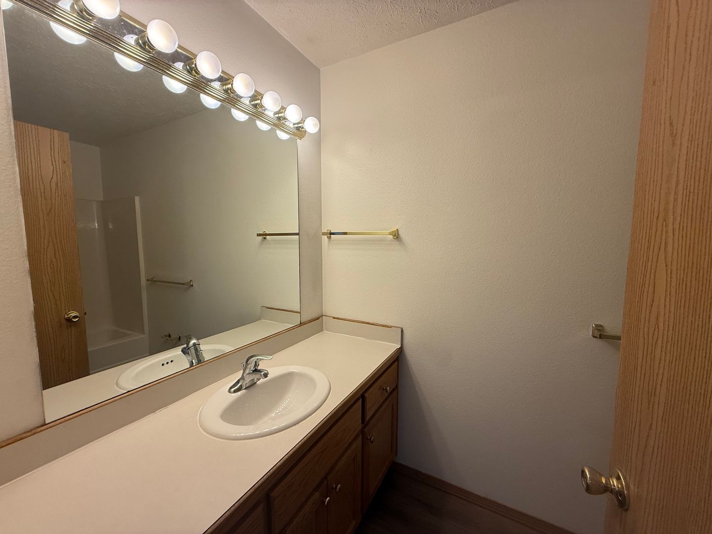 743 E Kings Carriage , Nixa, MO 65714 - Photo 9