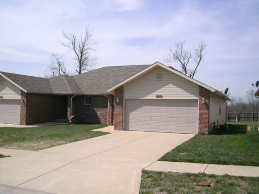 1091 N Northwood, Republic, MO 65738