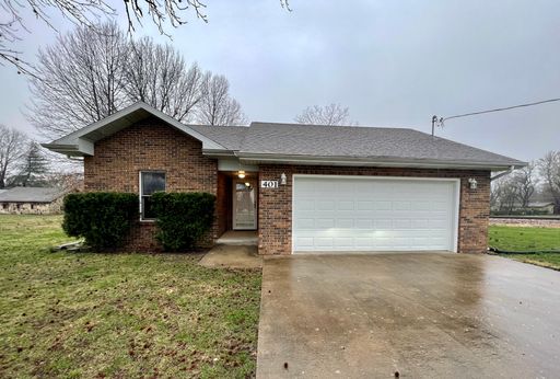 401 South West Ave, Republic, MO 65738