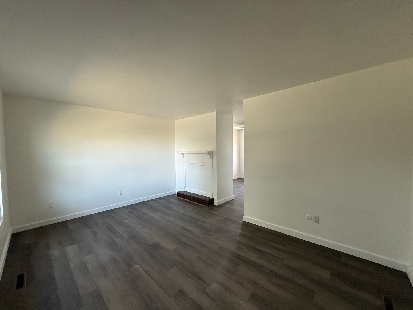 3409 S Fairway Ave, Springfield, MO 65804 - Photo 2