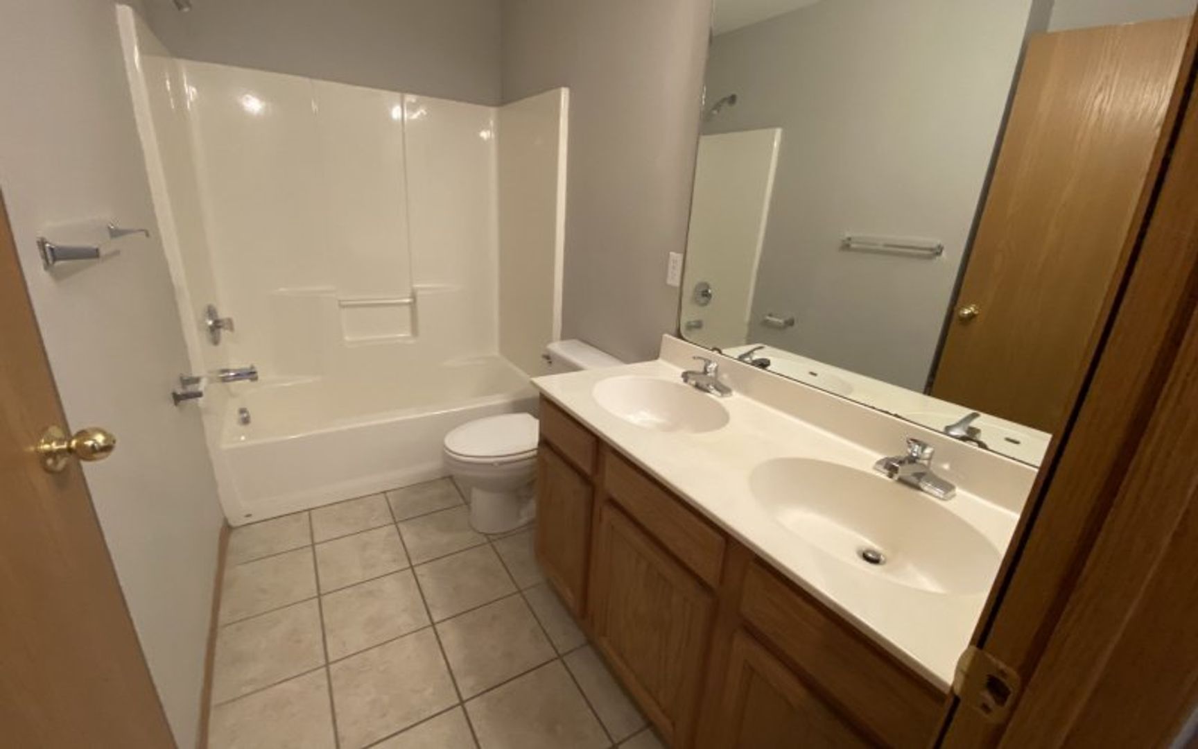 ALL UTILITIES INCLUDED - Photo 8