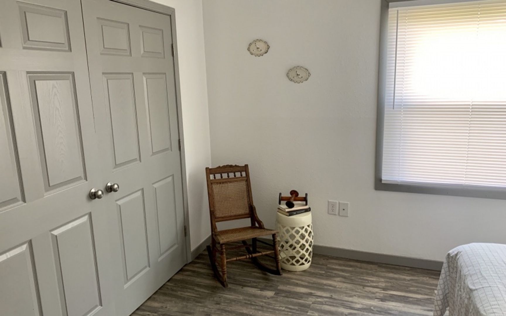 ALL UTILITIES PAID - Photo 2