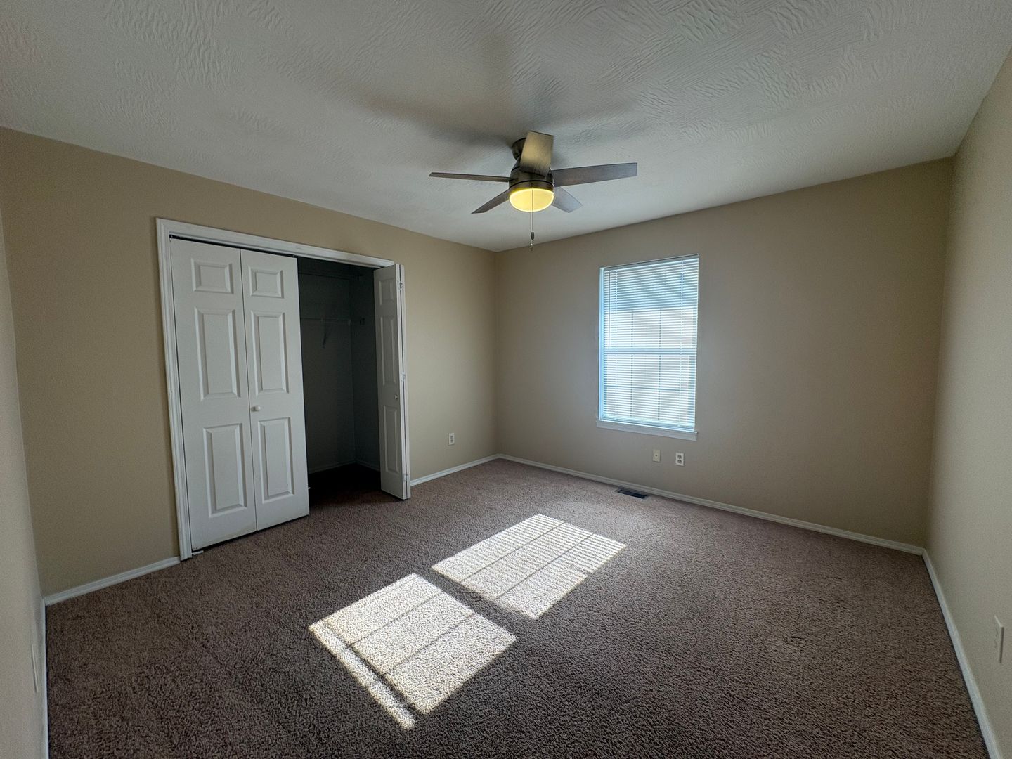 421 S Devonshire St, Nixa, MO 65714 - Photo 9