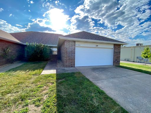 4136 S Homewood, Unit B, Springfield, MO 65807