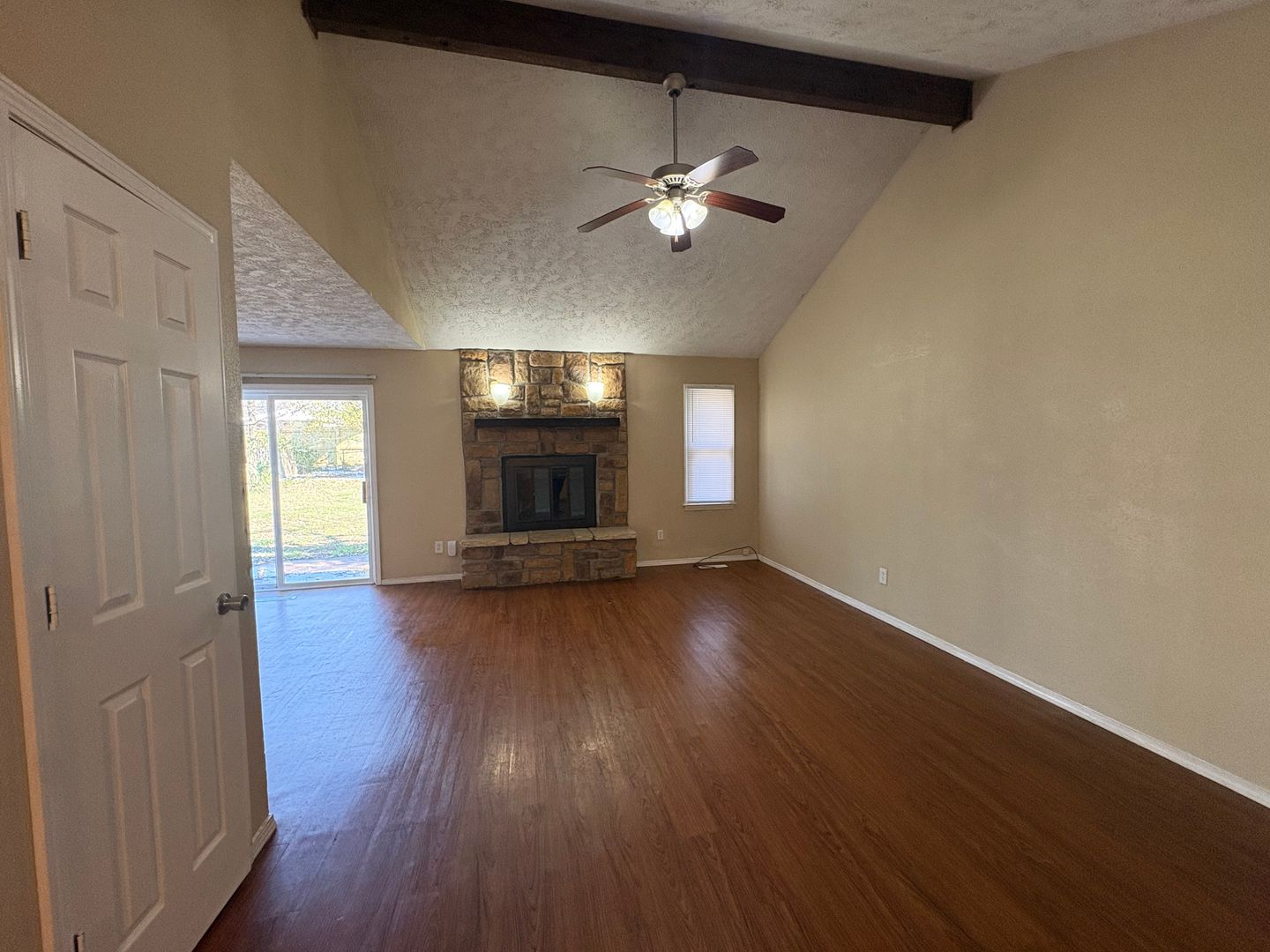 936 S Main, Springfield, MO 65806 - Photo 2