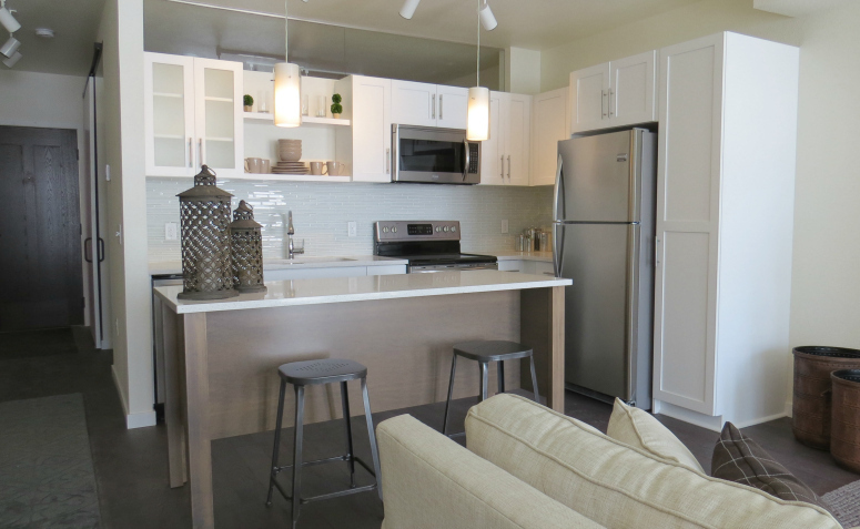 White Bear Lake Apartment: 4495 Lake Avenue S