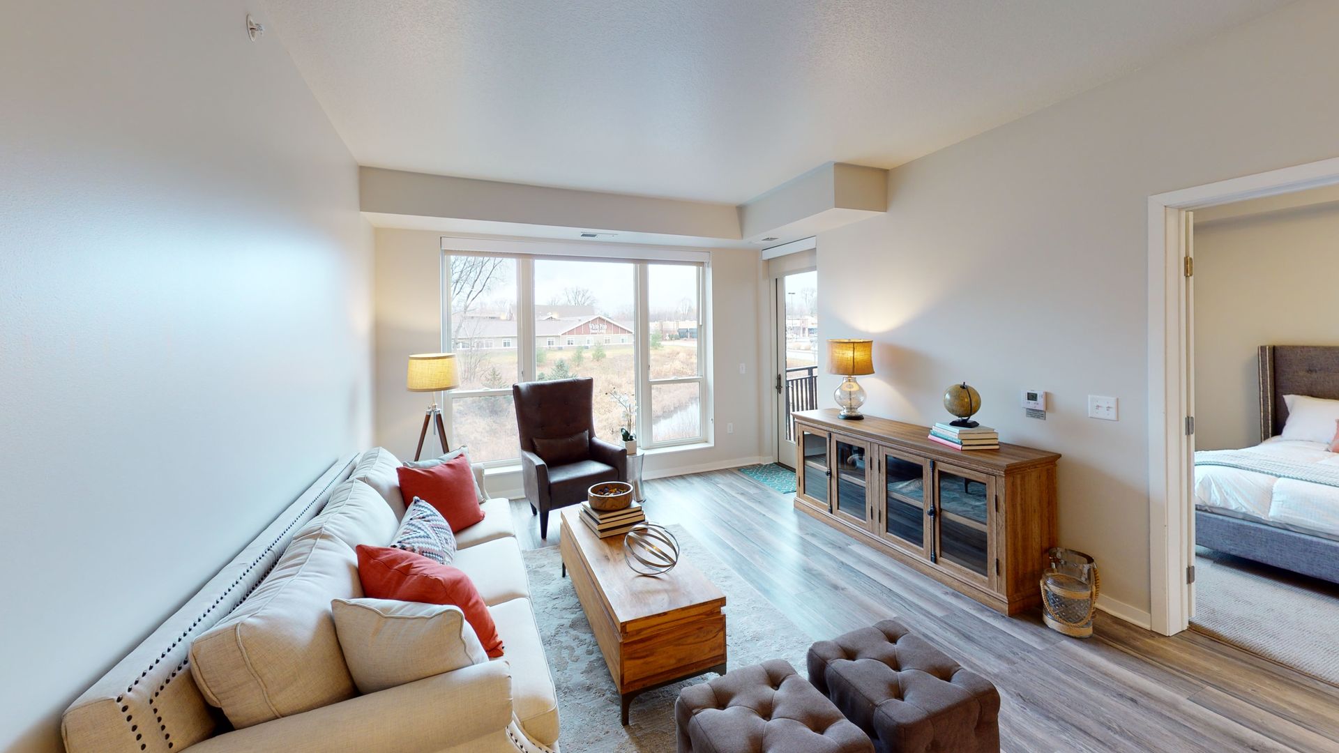 Mendota Heights Apartment: 720 S Plaza Way